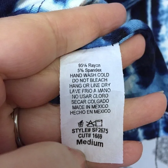 SIX/FIFTY Tie Dye Cut Out Shoulder Top - Picture 5 of 6